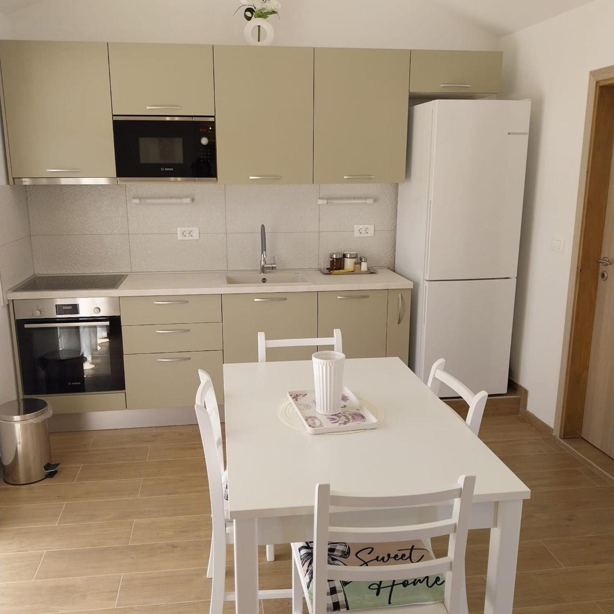 Apartments Zlata Stari Grad  Pokoj fotografie